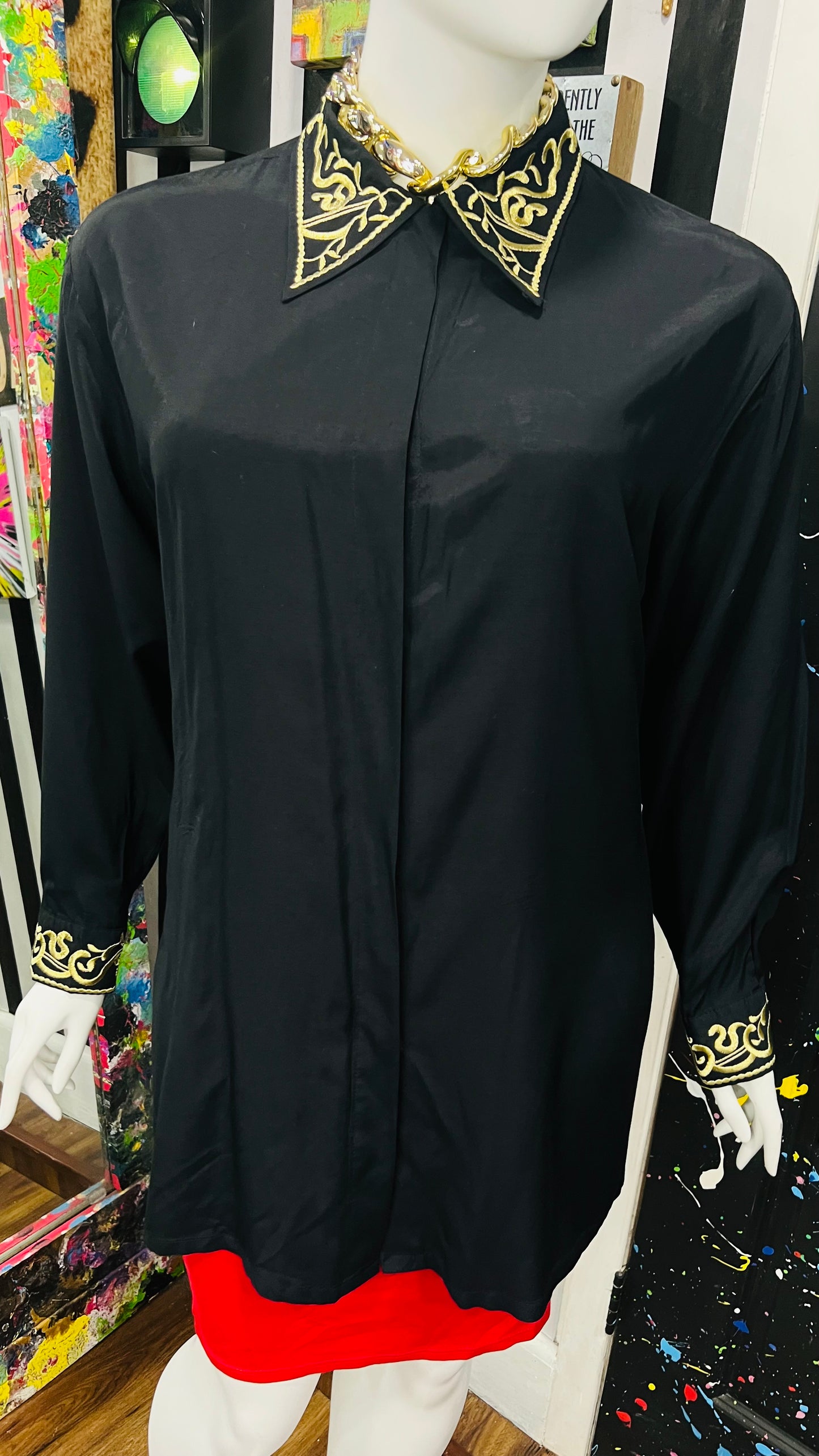 Vintage Black & Gold Blouse (26/28)