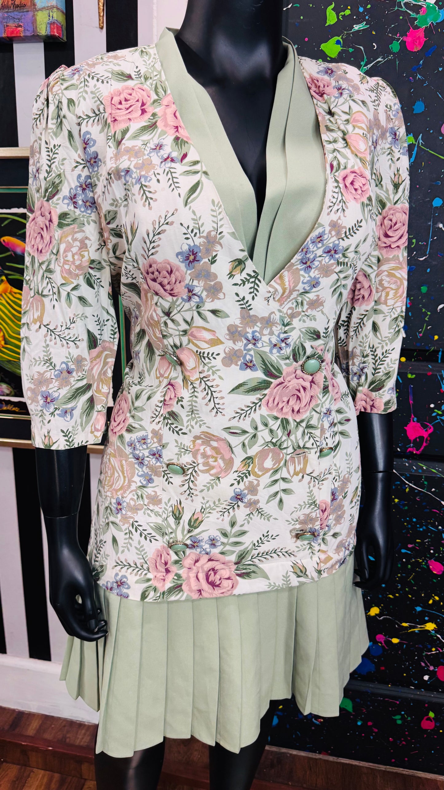 Vintage Floral Pleated Bottom Dress (18WP)