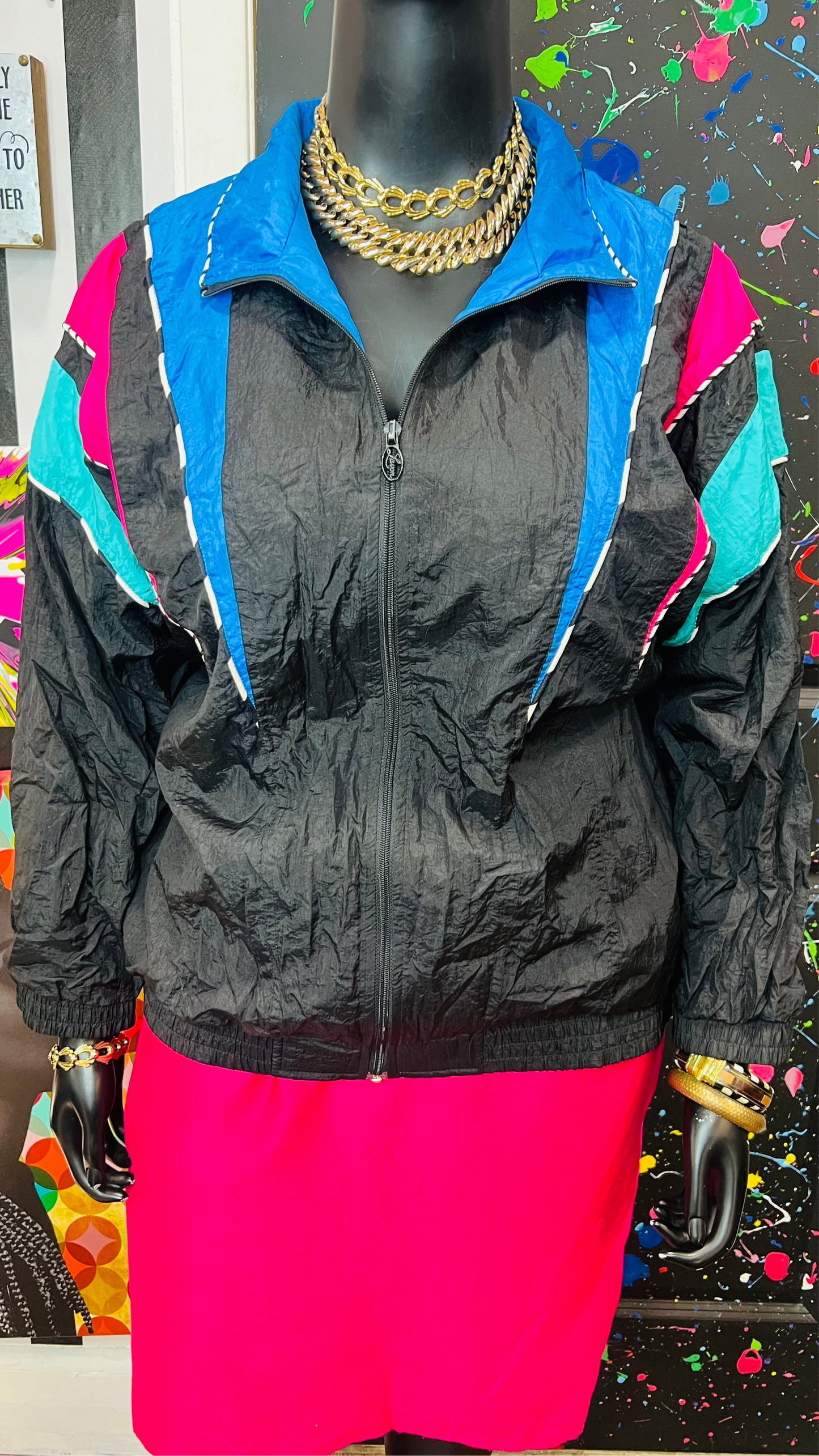 Vintage Windbreaker Jacket (18)