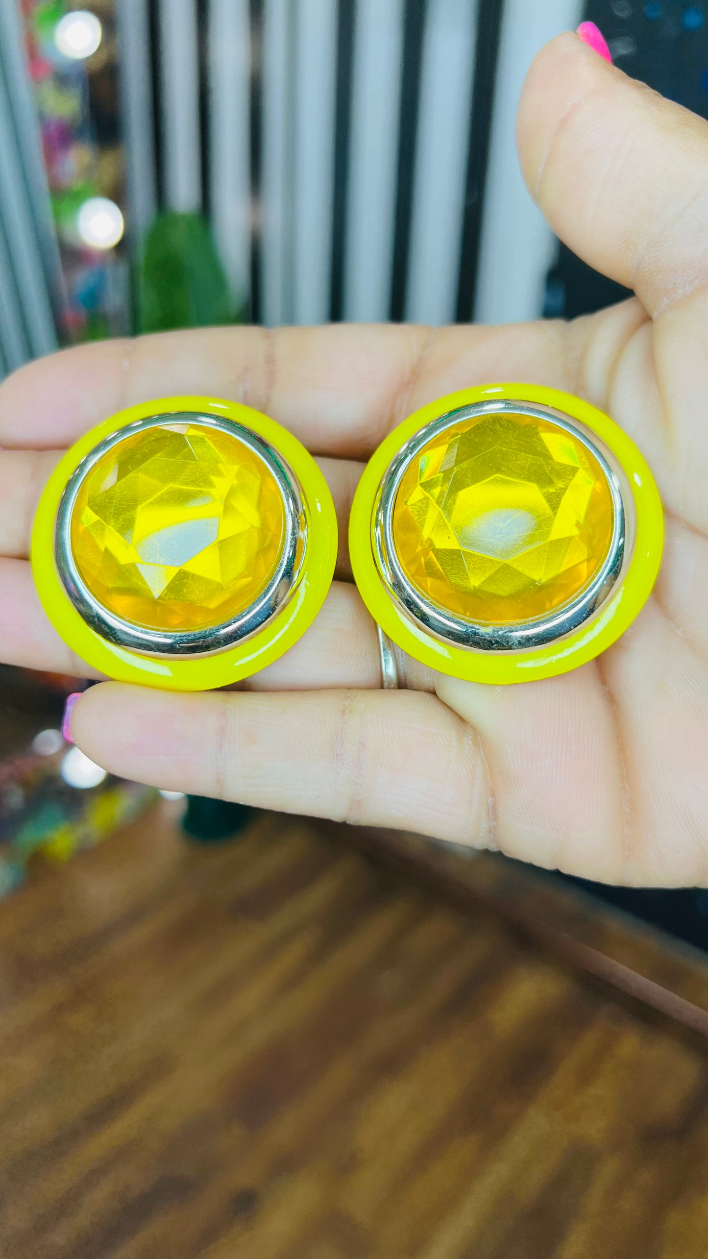 Vintage Yellow Jewel Clip On Earrings