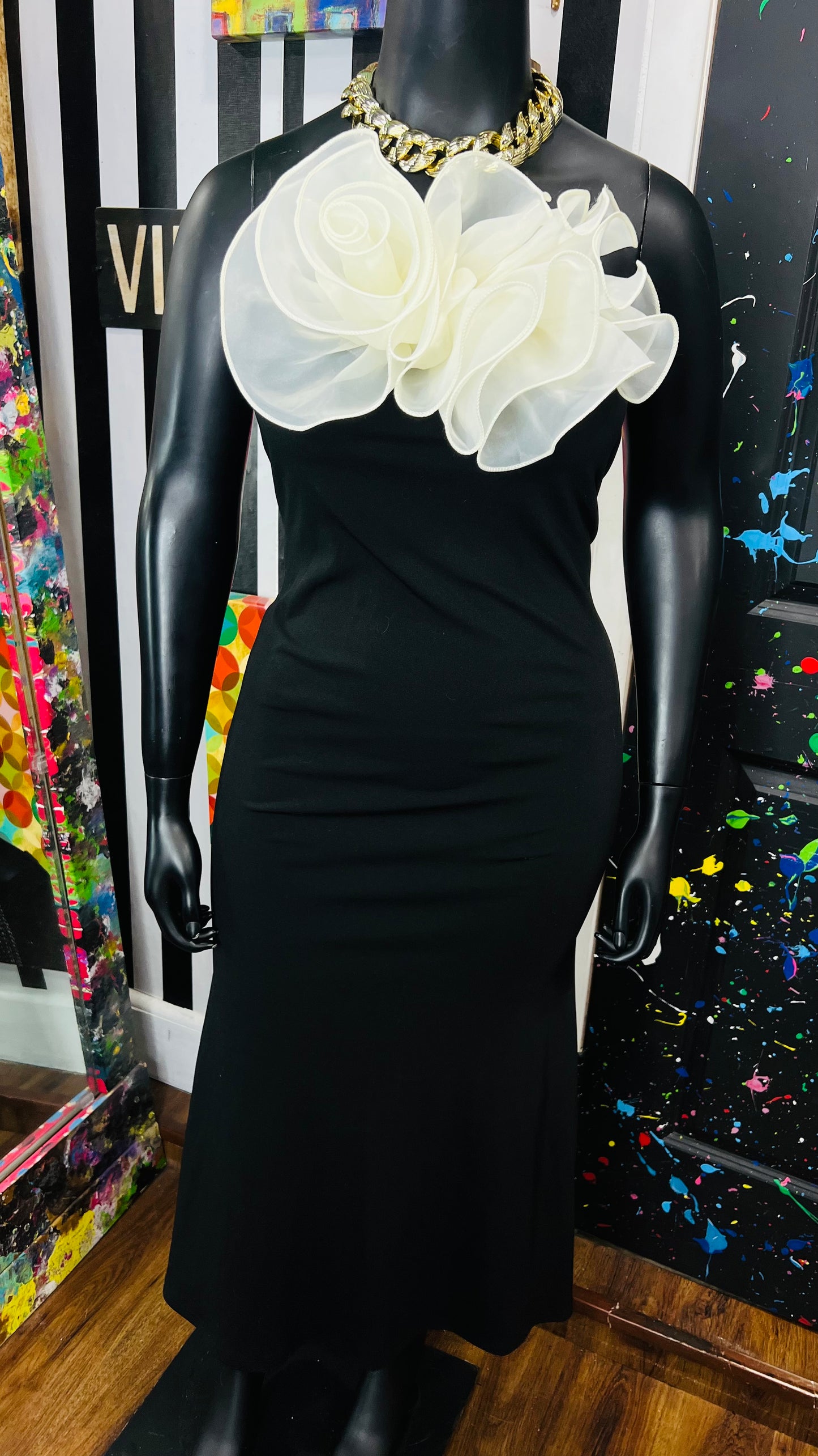 Black & White Bodycon Bow Dress- Lots of Stretch (22)