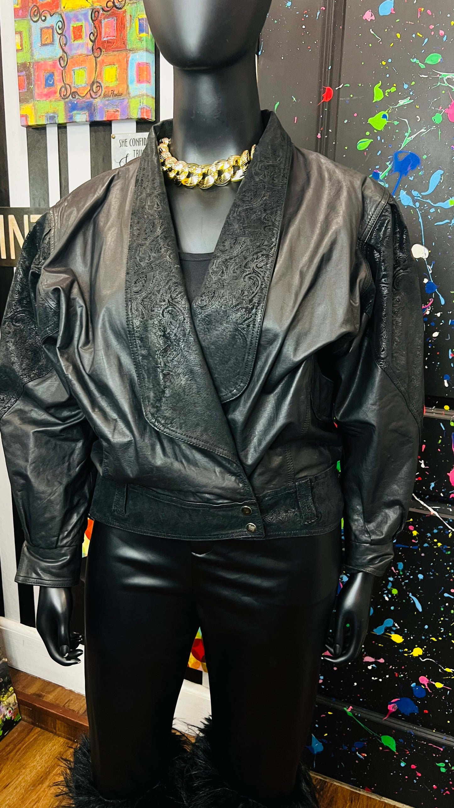 Vintage Genuine Leather Cropped Black Jacket (18)