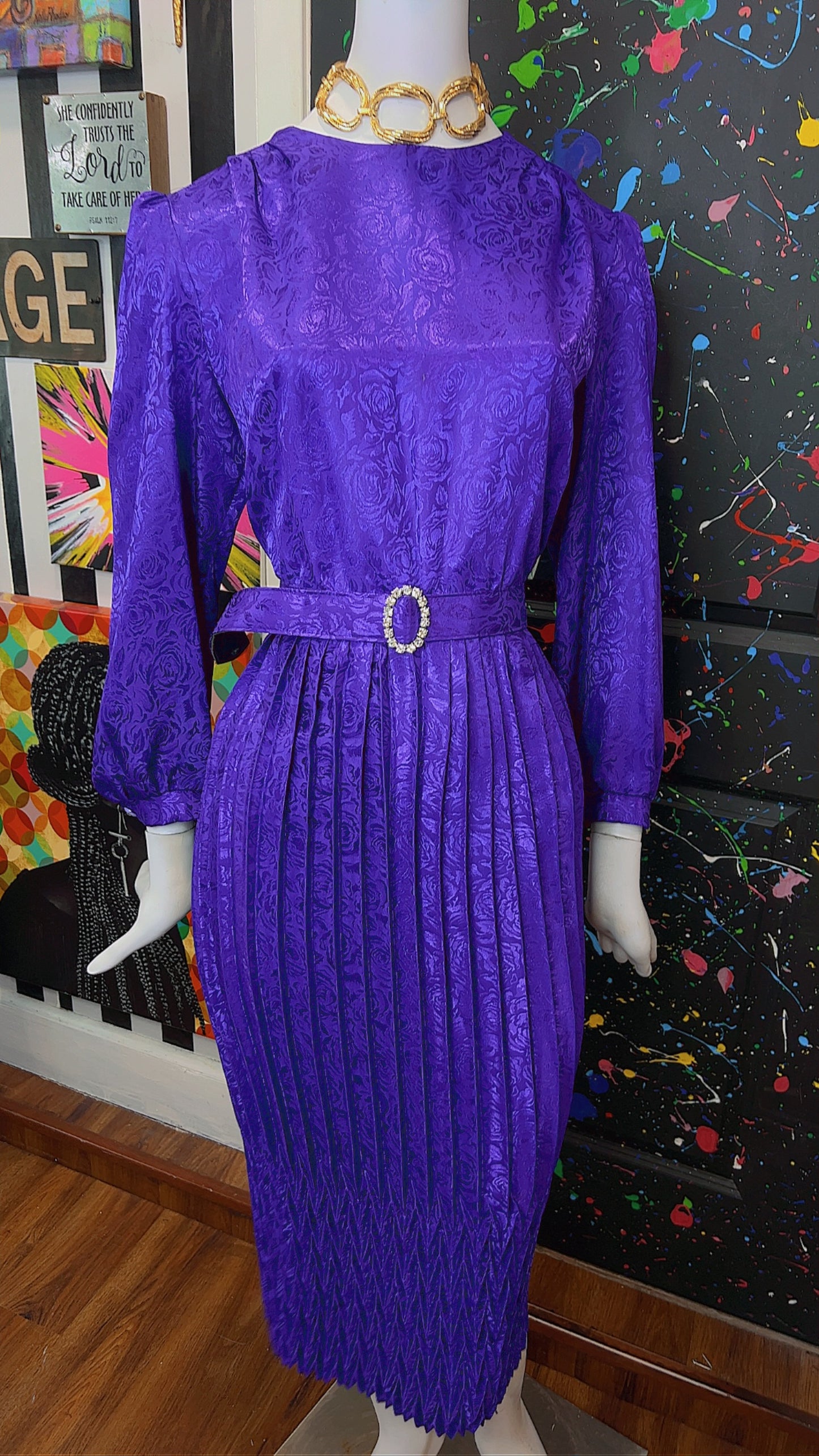 Vintage Purple Pleated Dress w/ Belt (16)