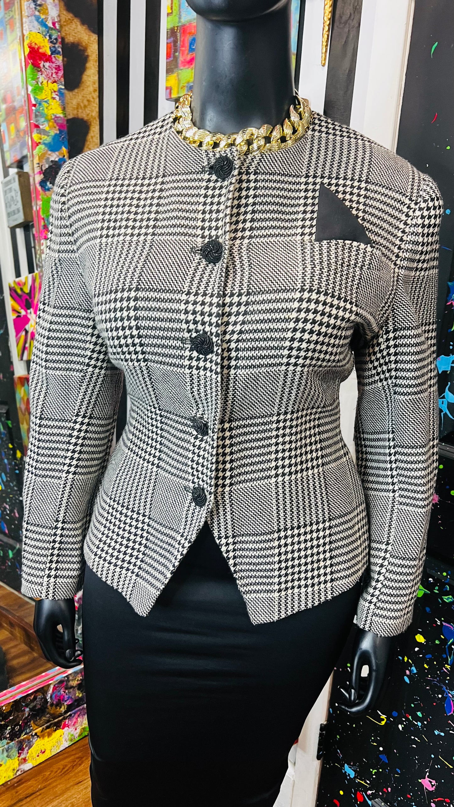 Vintage Black & White Cropped Blazer (18W)