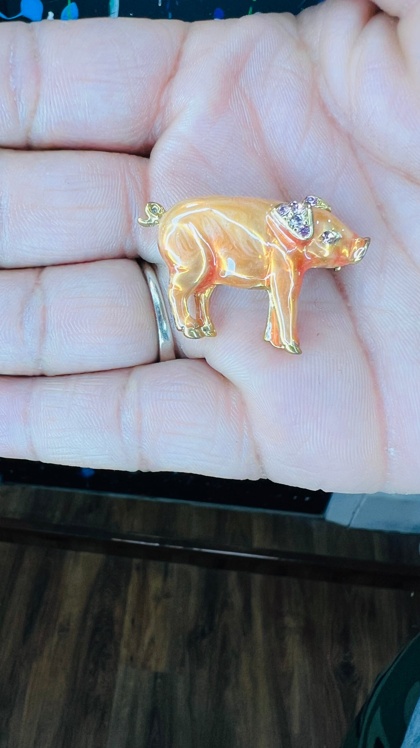 Vintage Peach Pig Brooch Pin