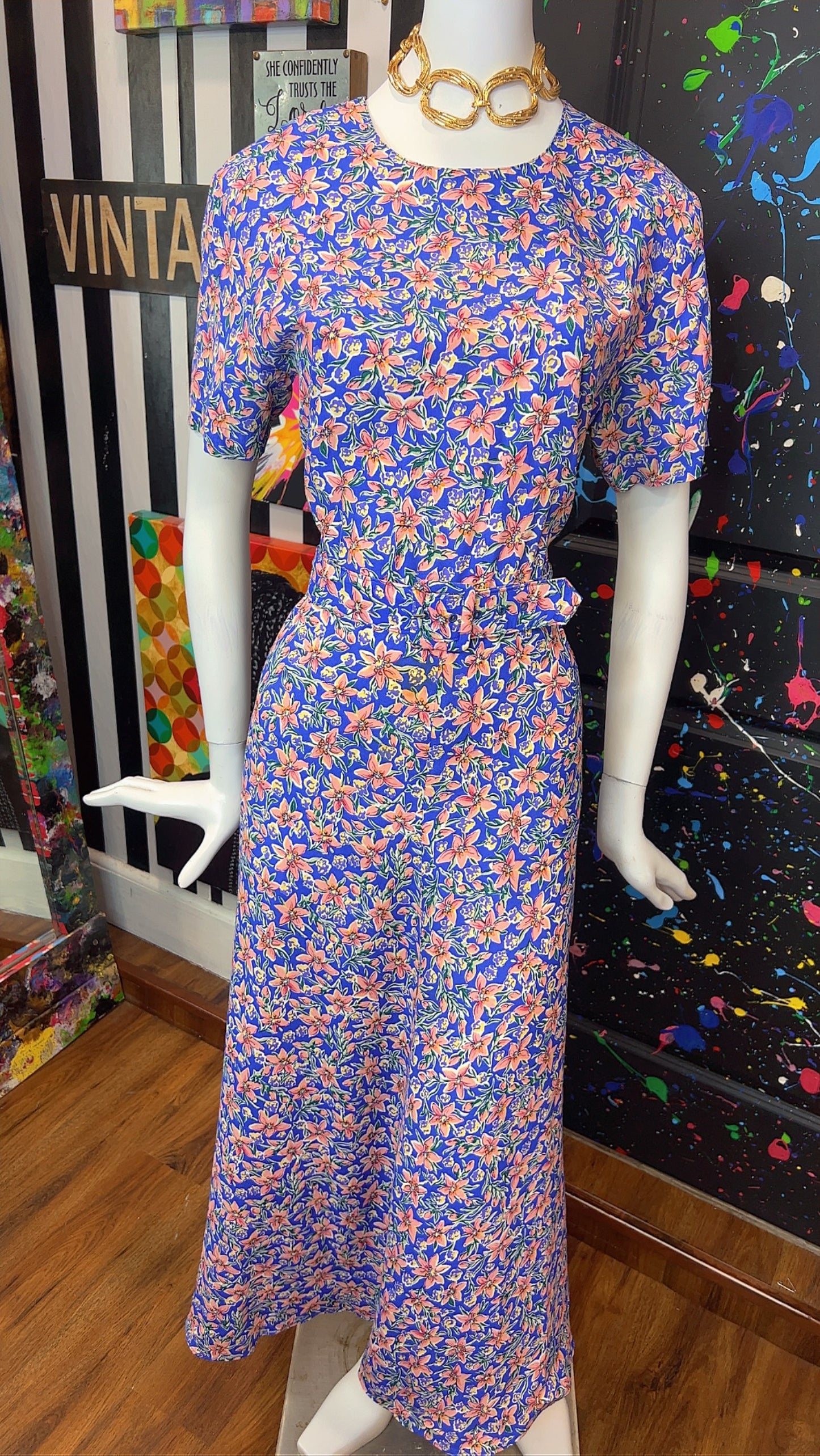 Vintage Floral Dress w/ Belt (14)