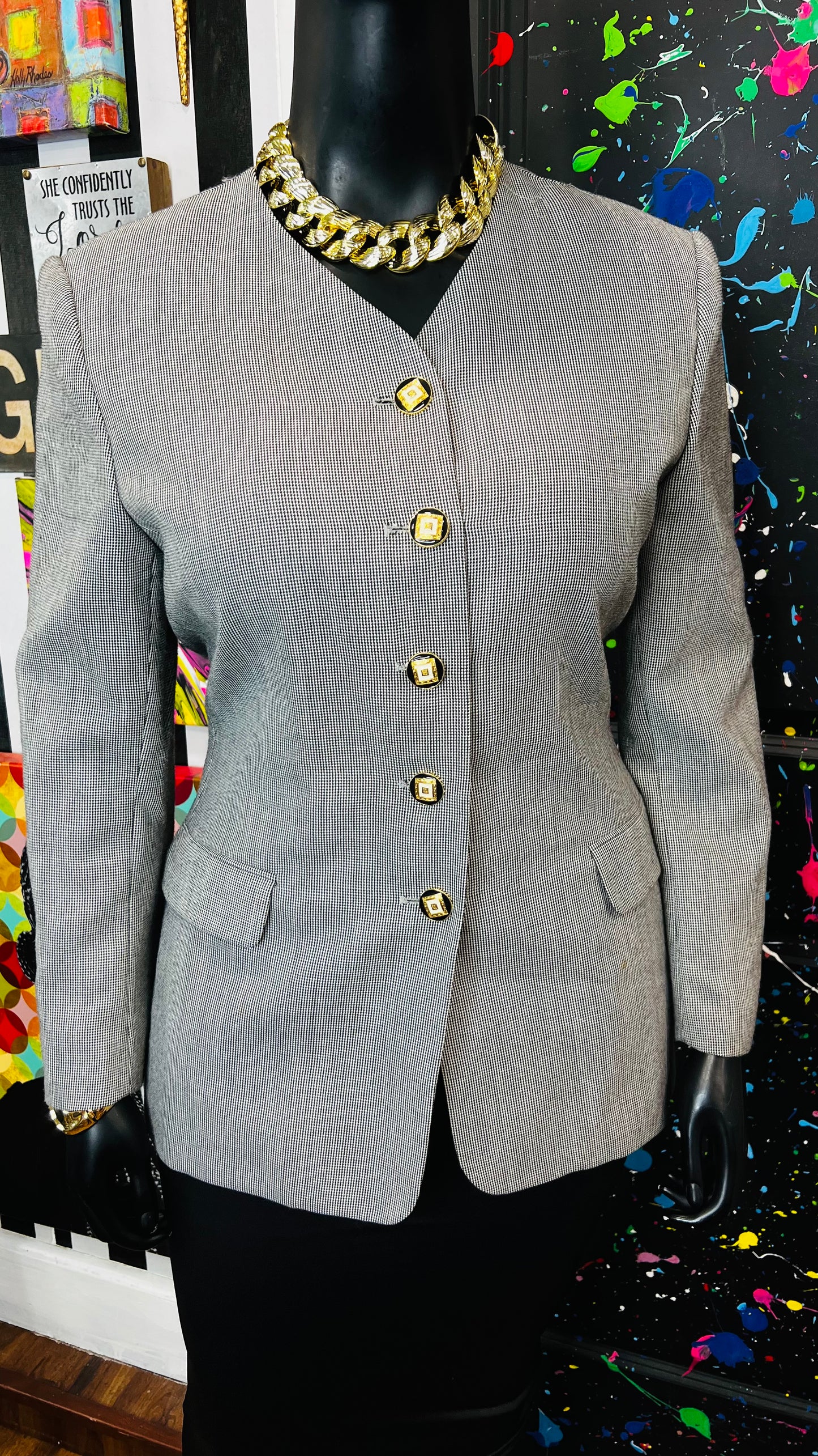 Vintage Black & White Pin Striped Blazer (16)