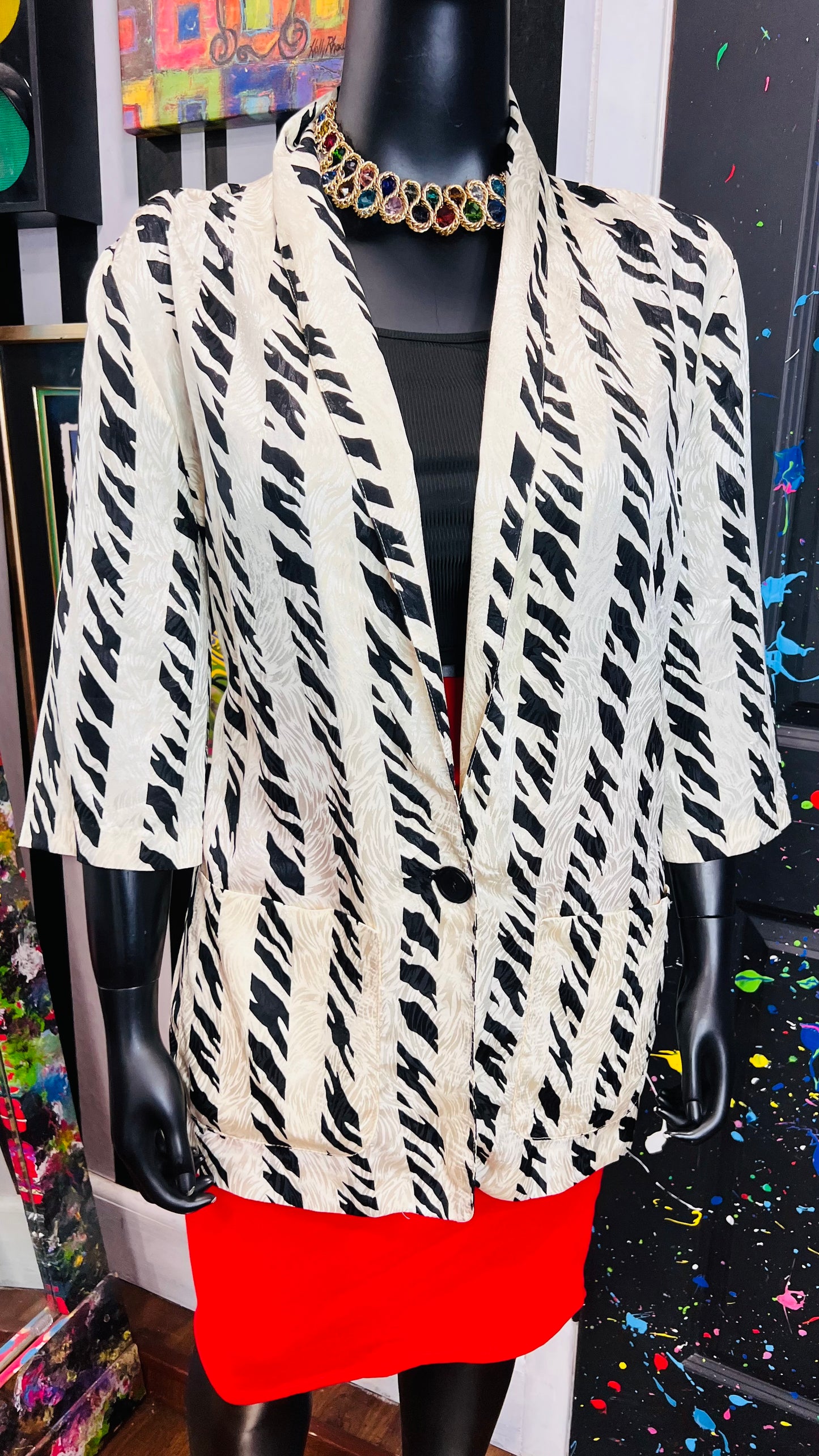 Vintage 3/4 Black & White 90’s Blazer (20 1/2)
