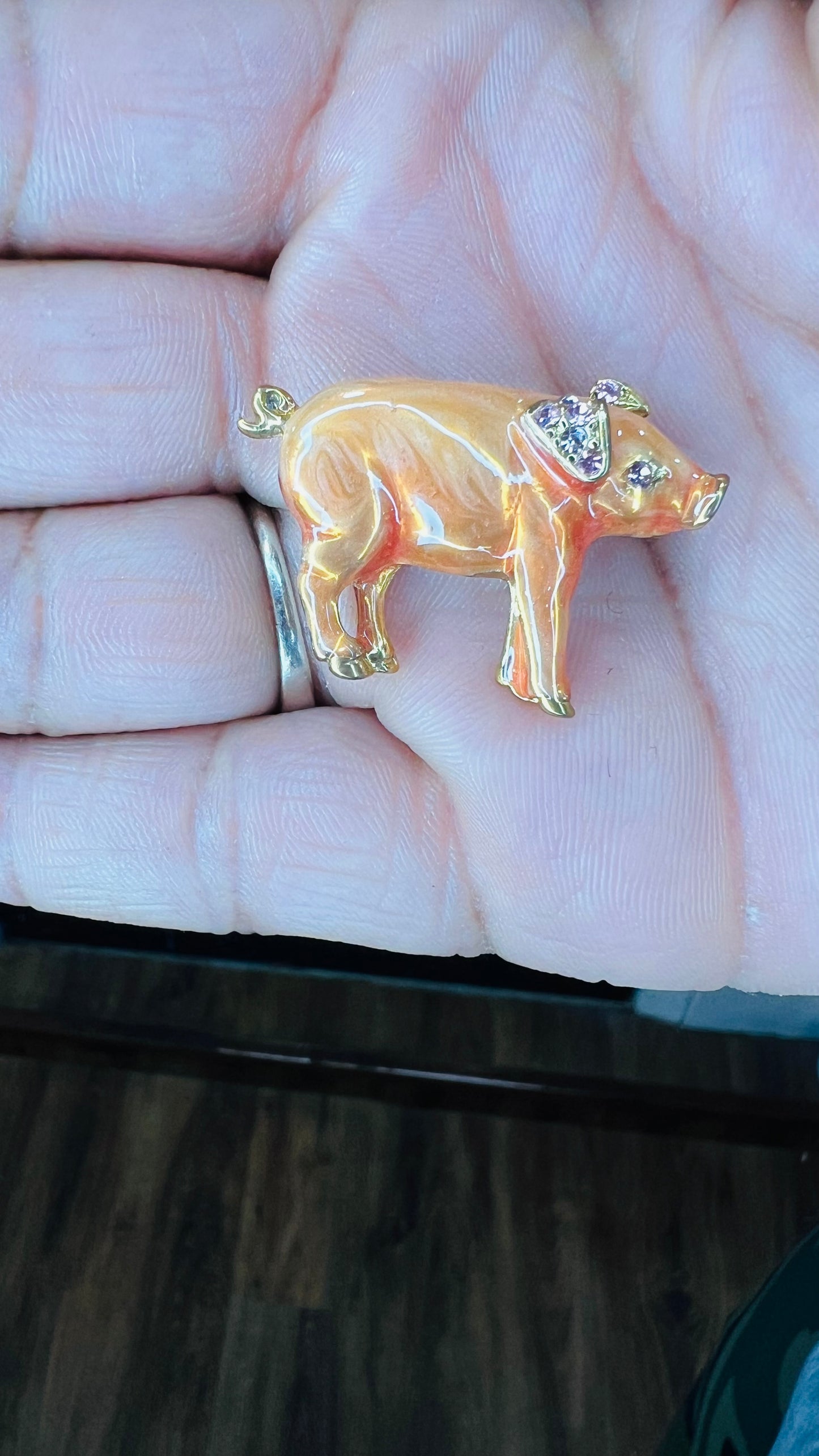 Vintage Peach Pig Brooch Pin