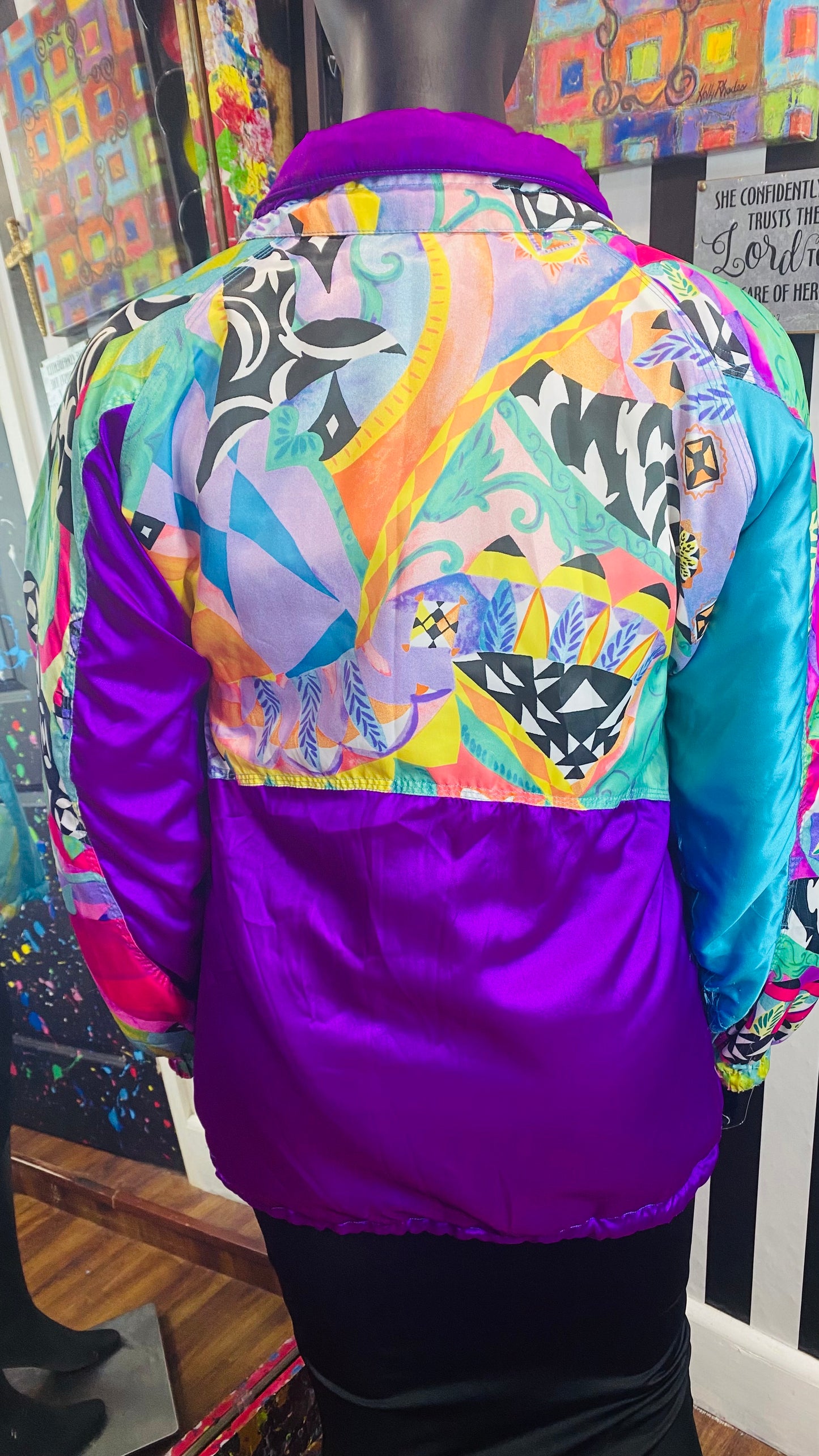 Vintage Abstract Puffer Coat (22/24)