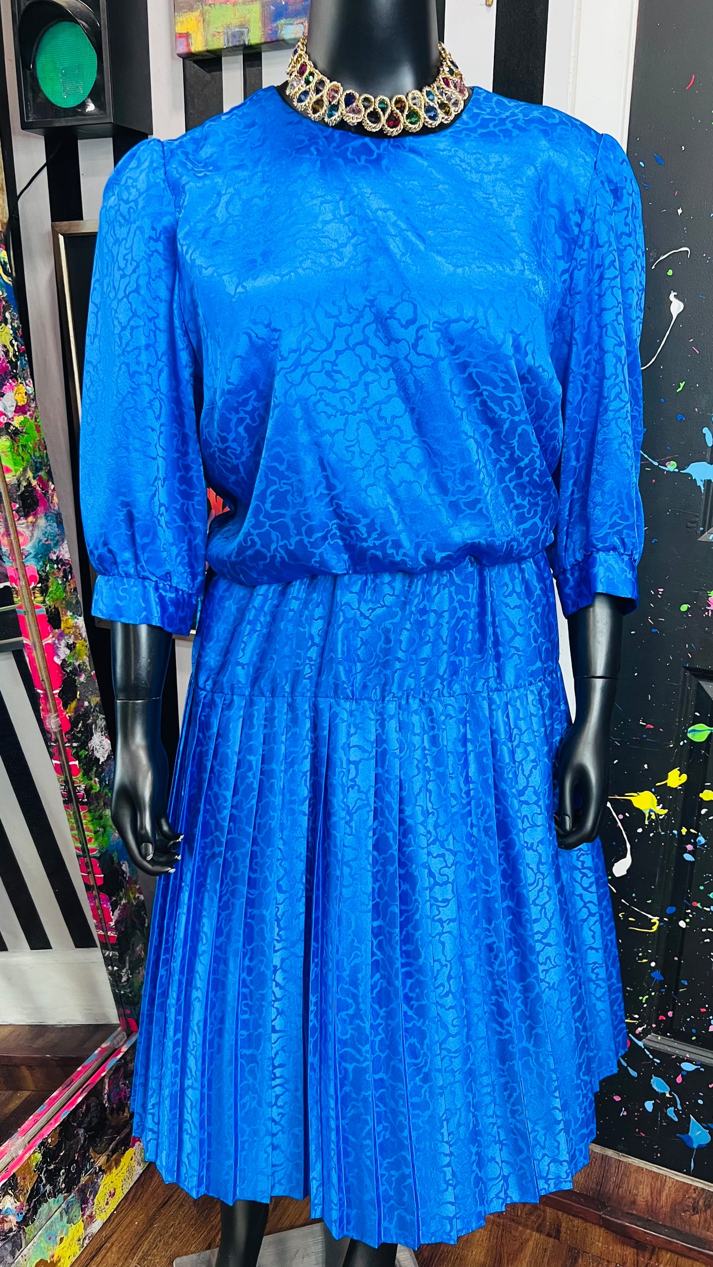 Vintage Blue Pleated Dress (16)