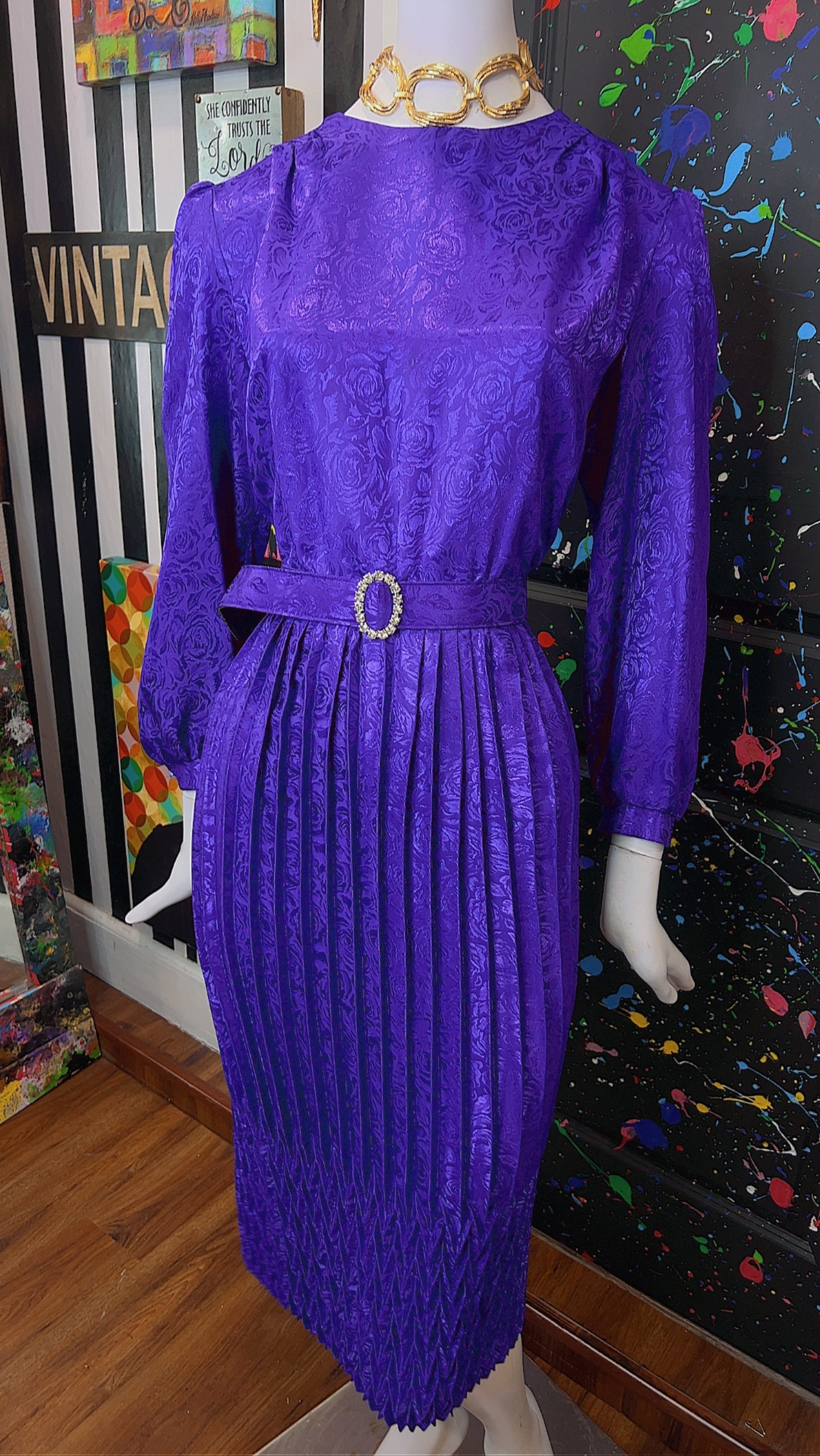 Vintage Purple Pleated Dress w/ Belt (16)