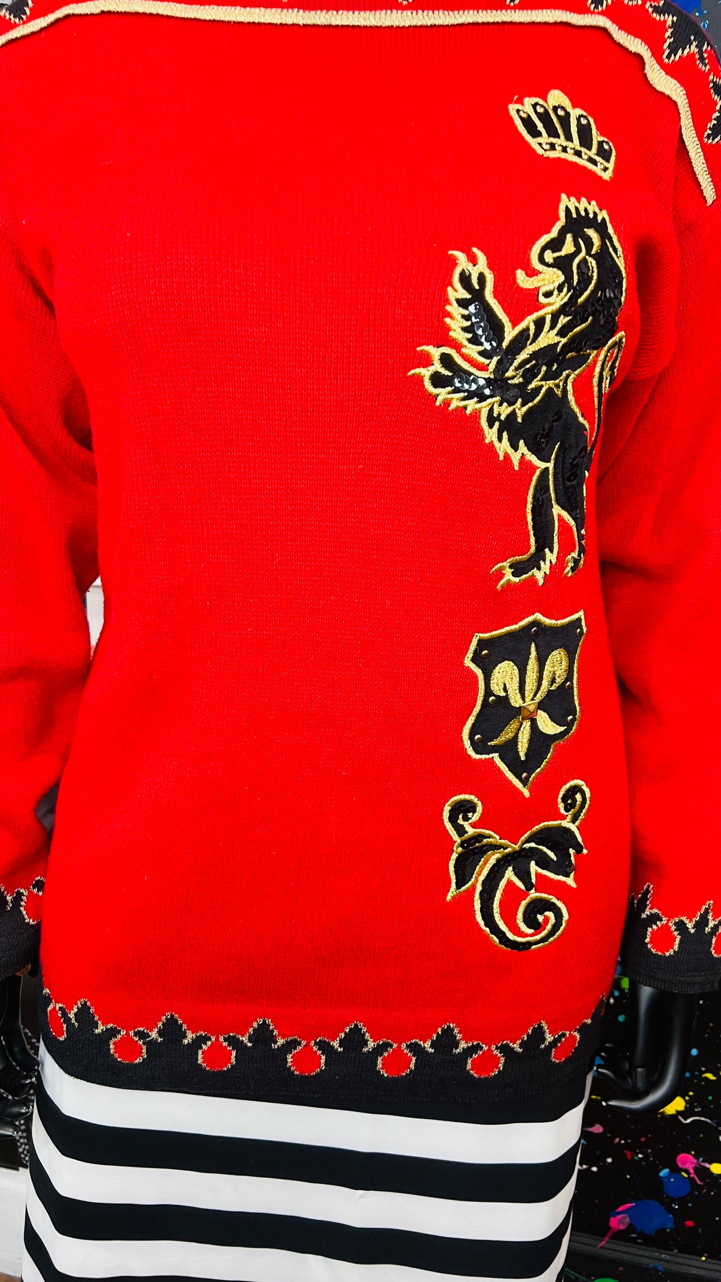 Vintage King Lion Sweater (20)