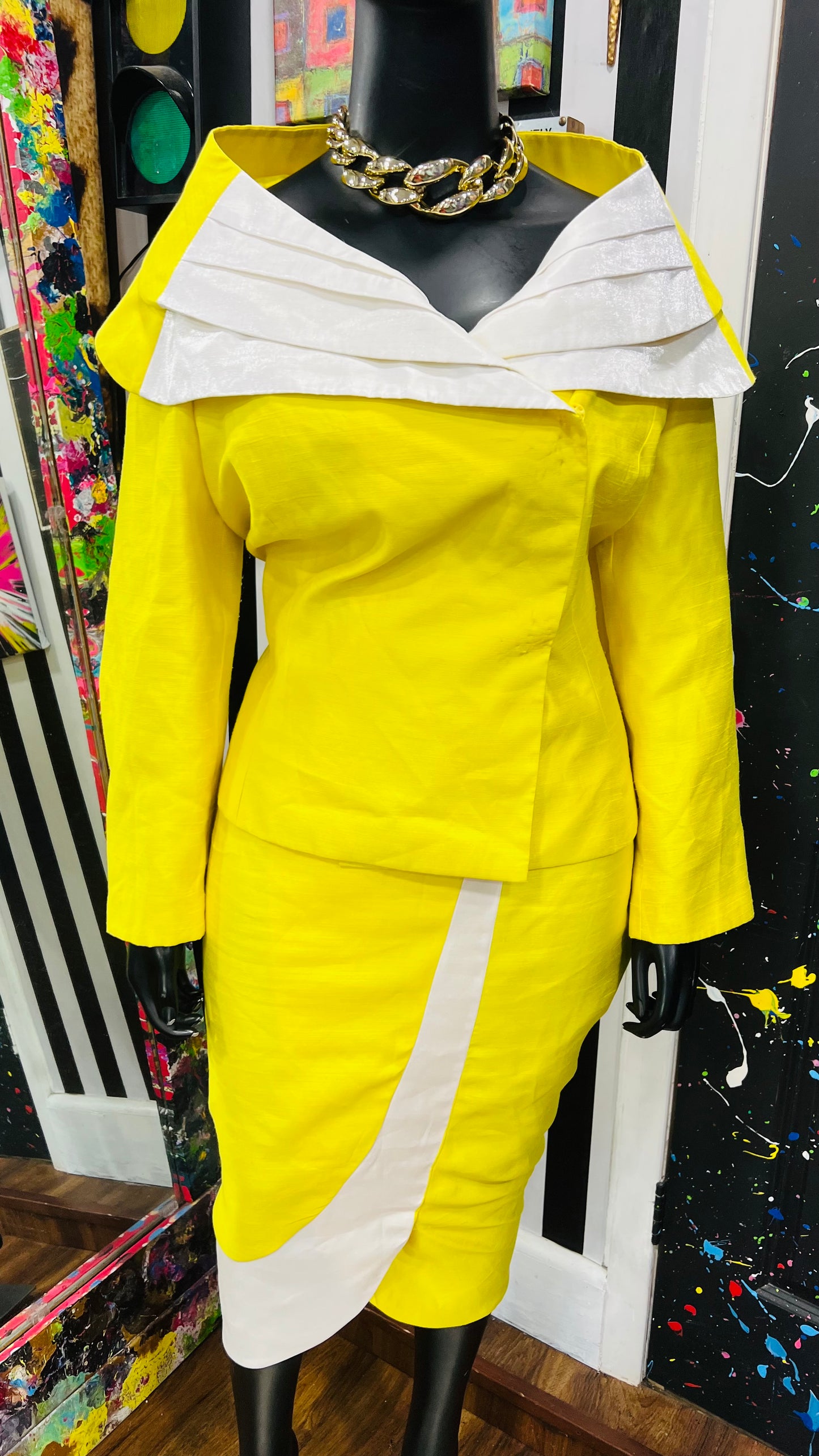 Vintage Yellow & White Skirt Suit (22W)