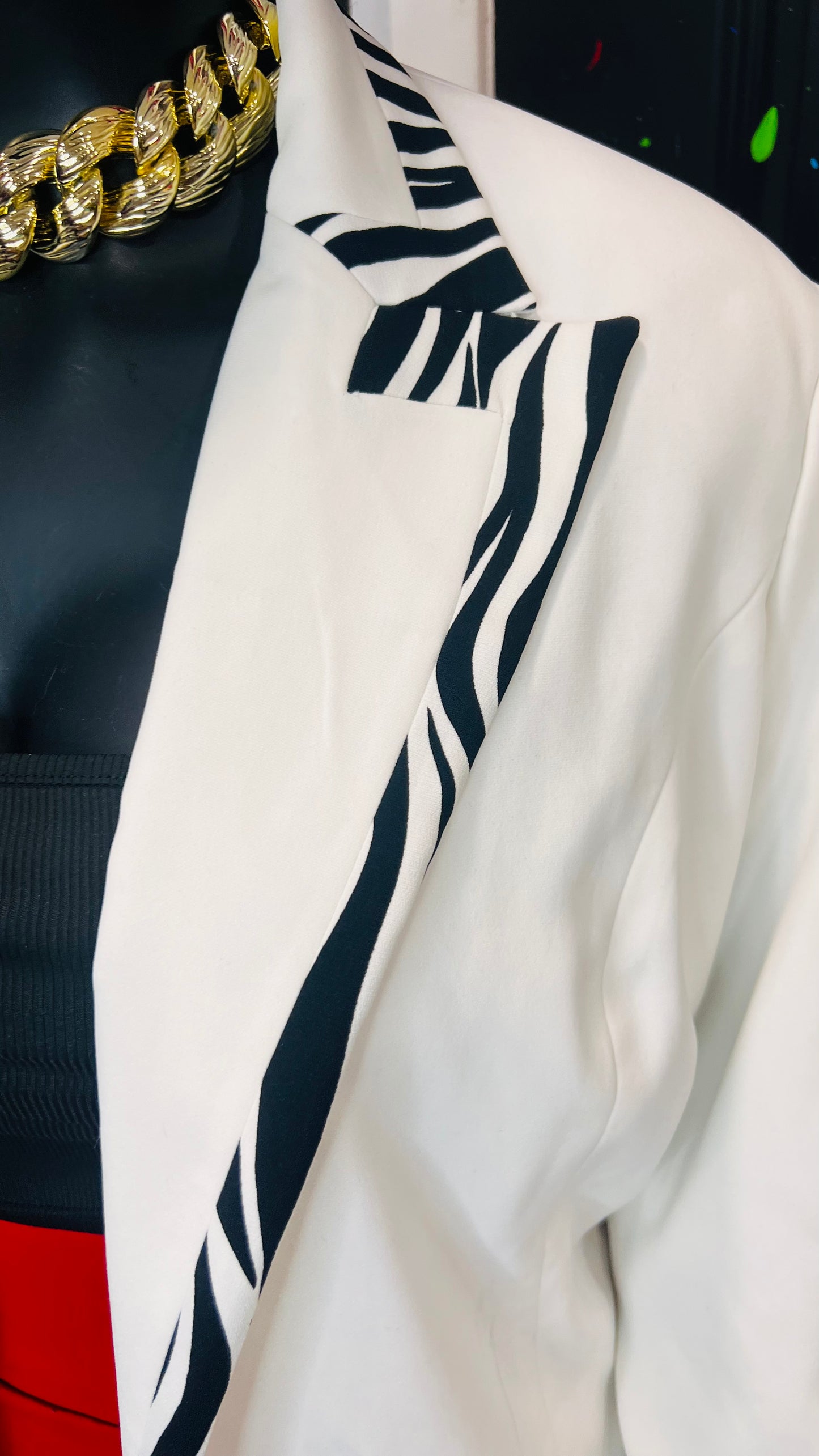 Plus Size Vintage Zebra Print Trim Blazer (22W)