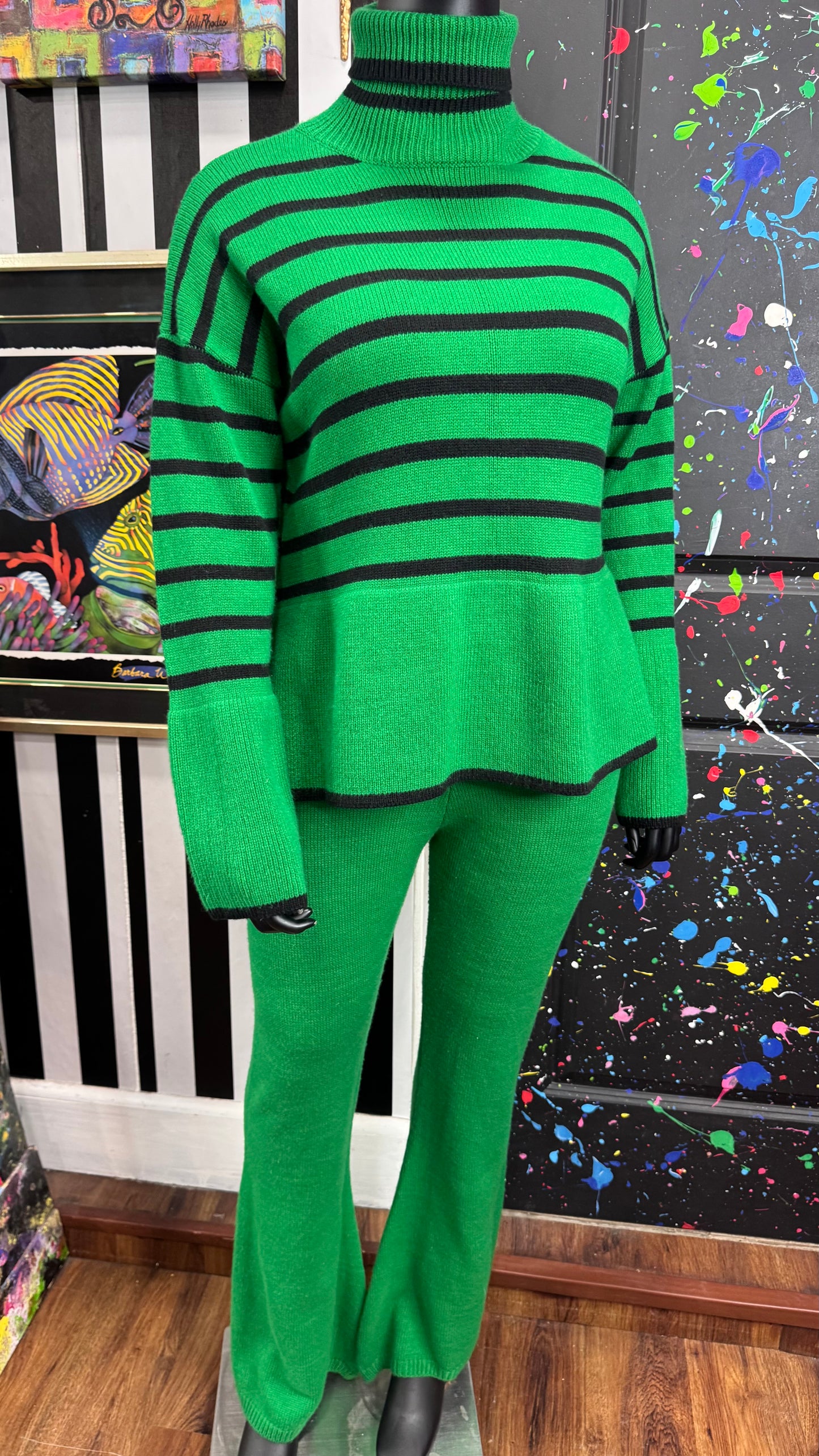 Vintage Knit Green & Black Striped Pants Set (22)