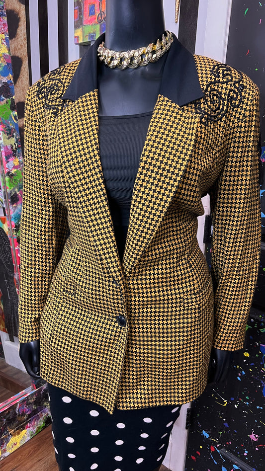 Vintage Mustard Yellow & Black Houndstooth Blazer w/ Tassel Shoulders (18)