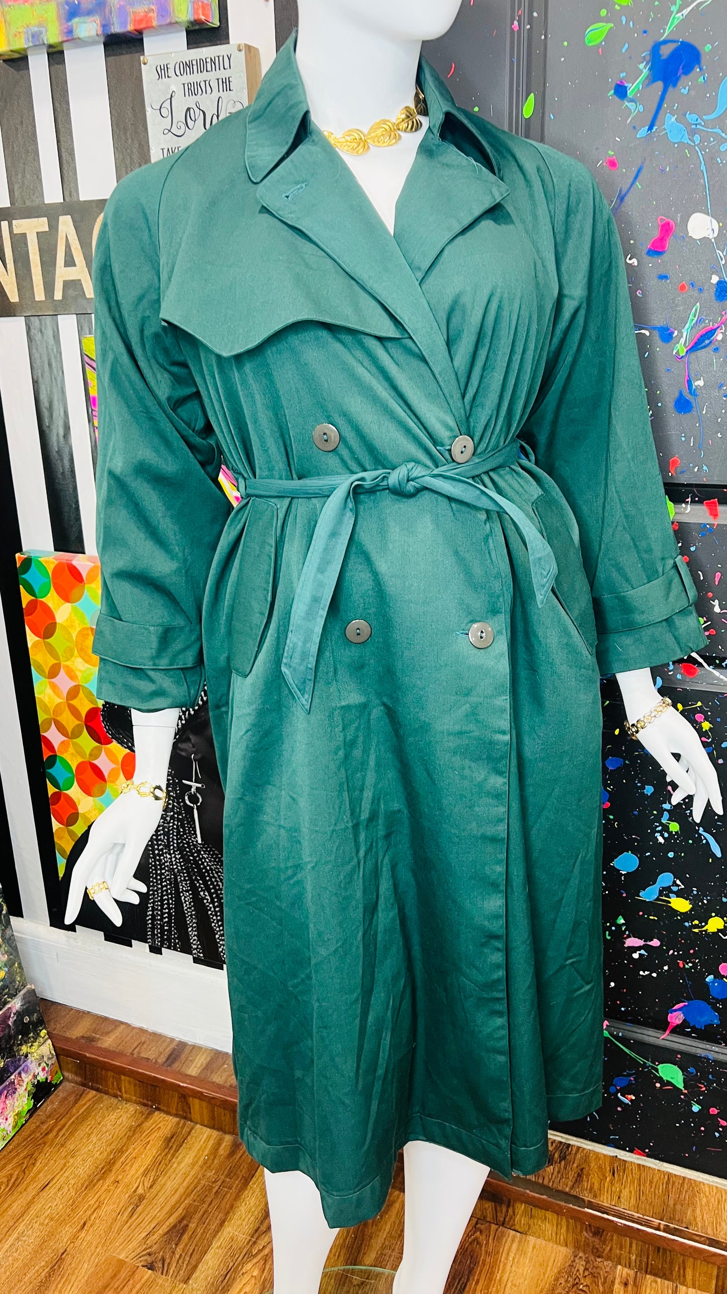 Vintage Green Trench Coat (16)