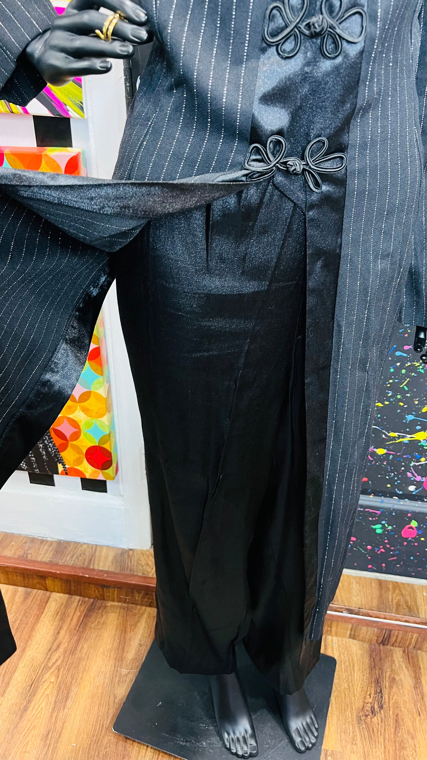 Vintage Black & Silver Pen Striped Pants Suit & Duster (20W)