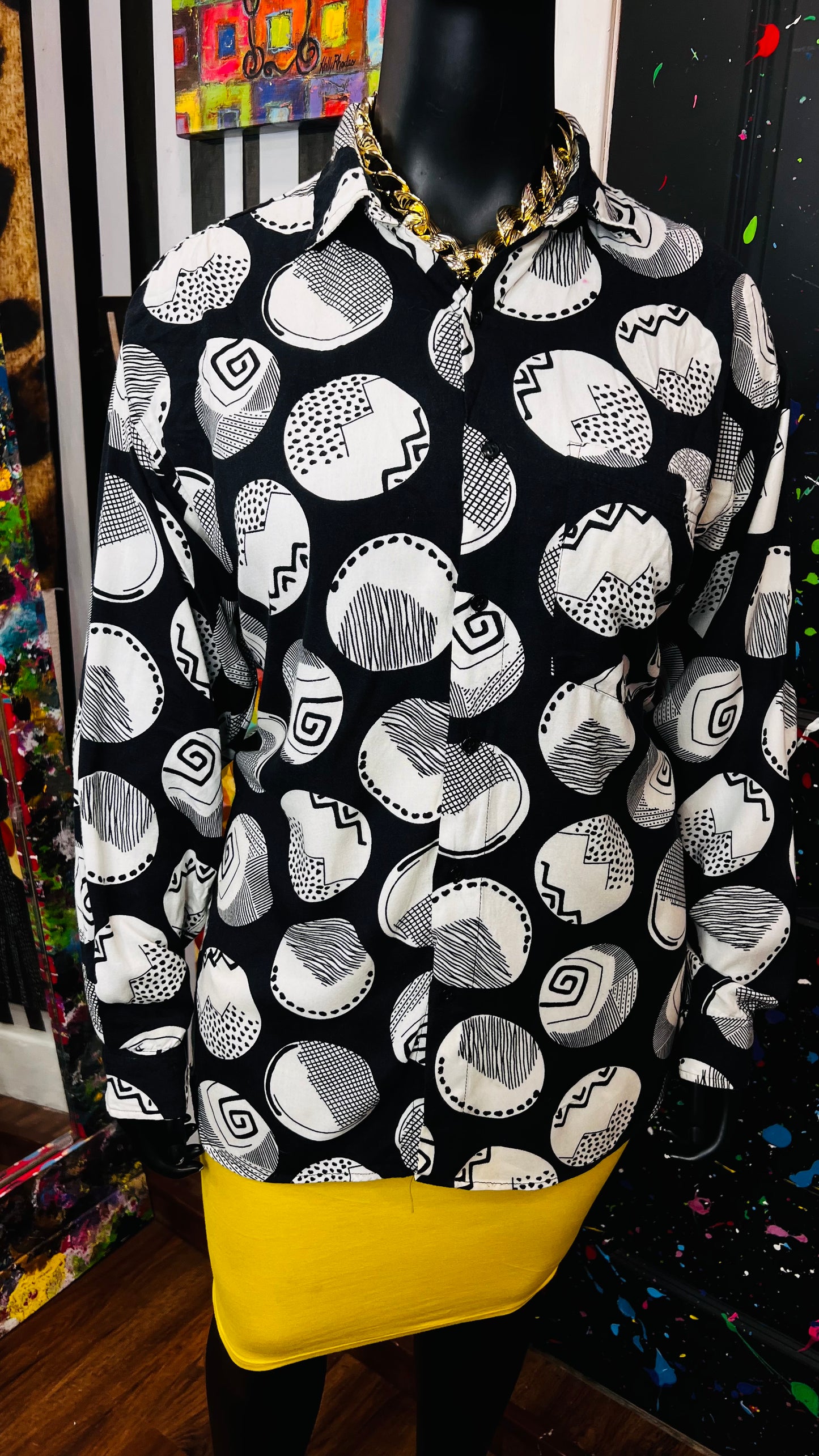 Vintage Black & White Circle Blouse (20)