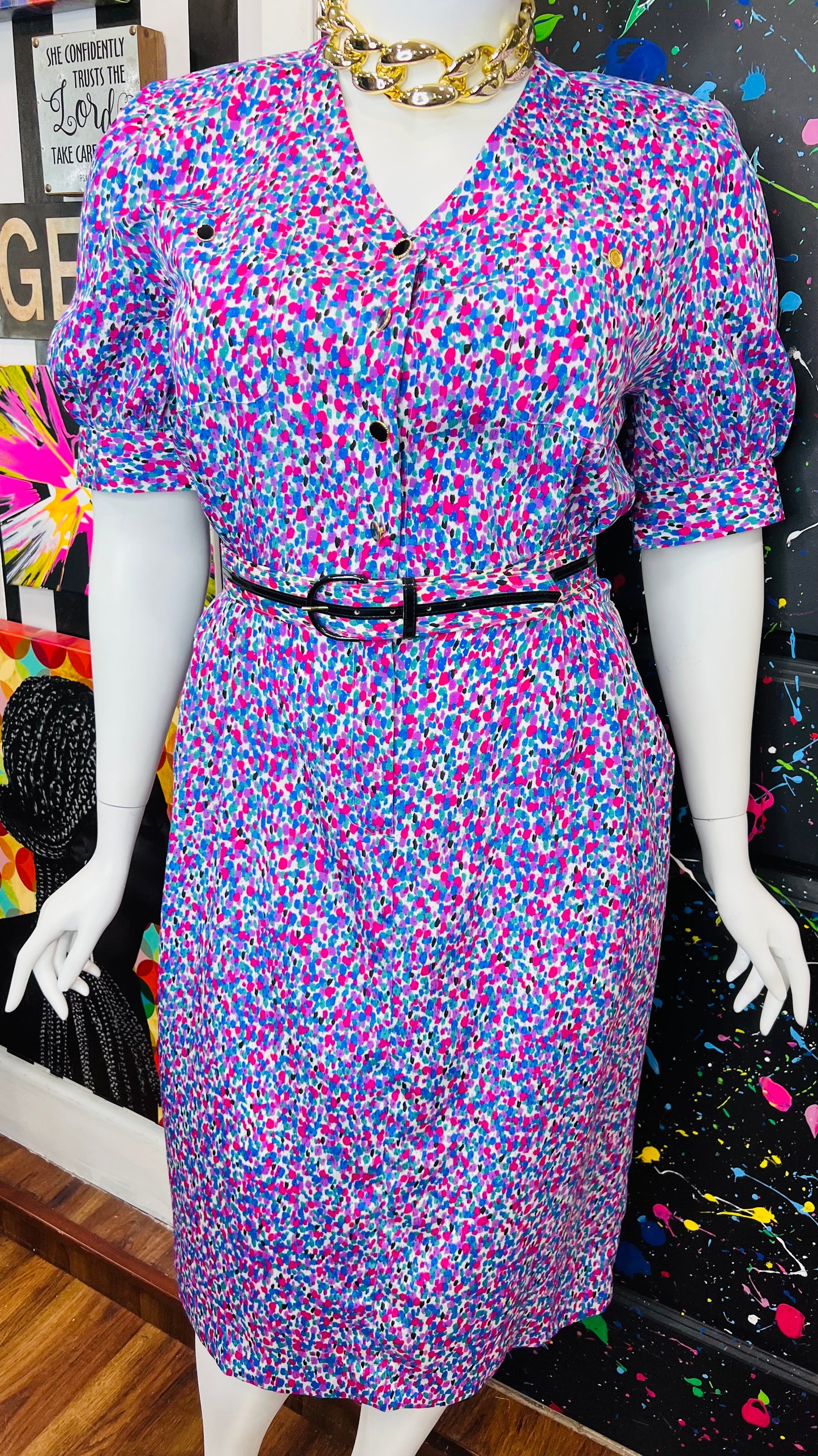 Vintage Belted Dress w/ Pockets (16)