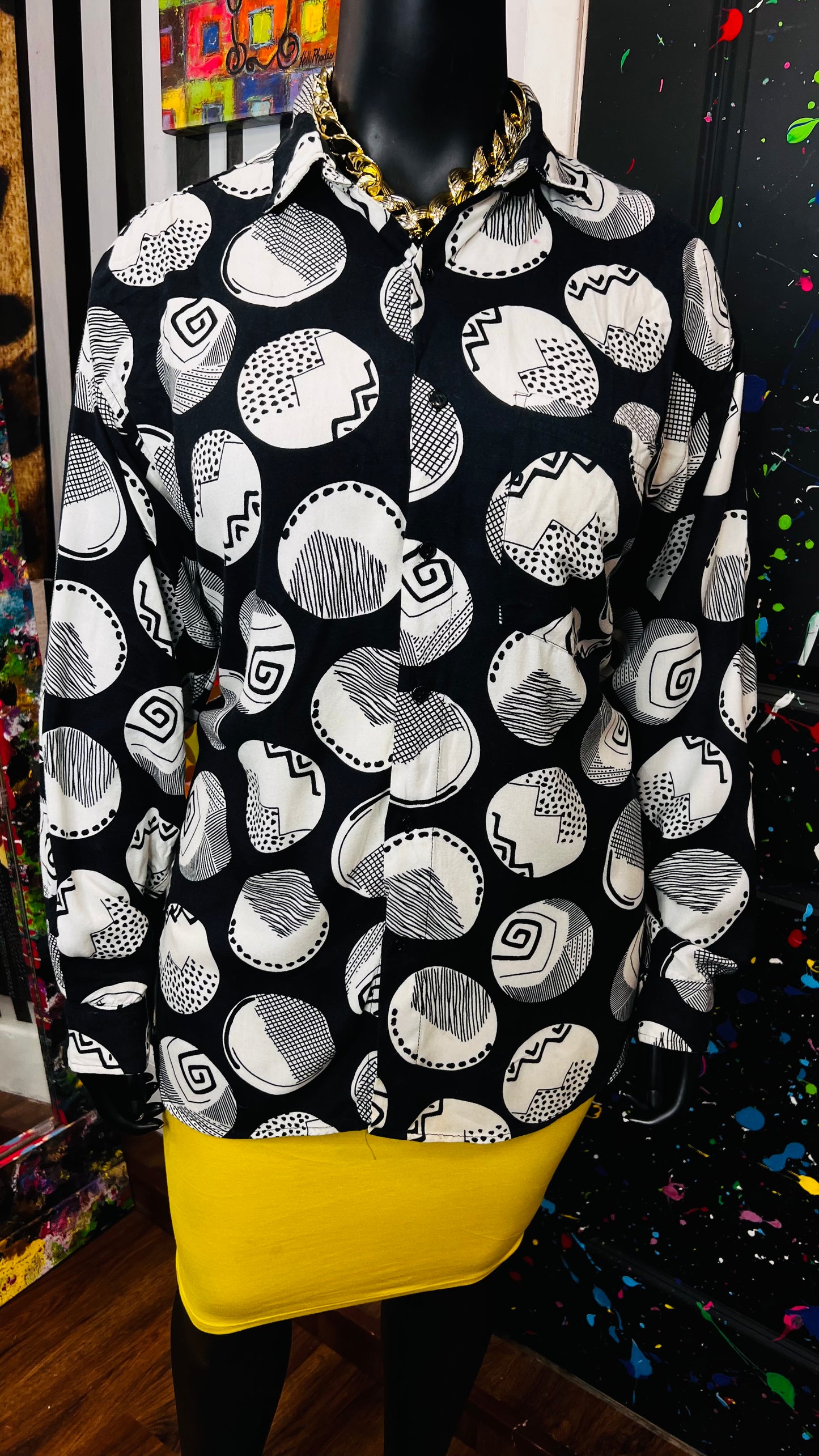Vintage Black & White Circle Blouse (20)