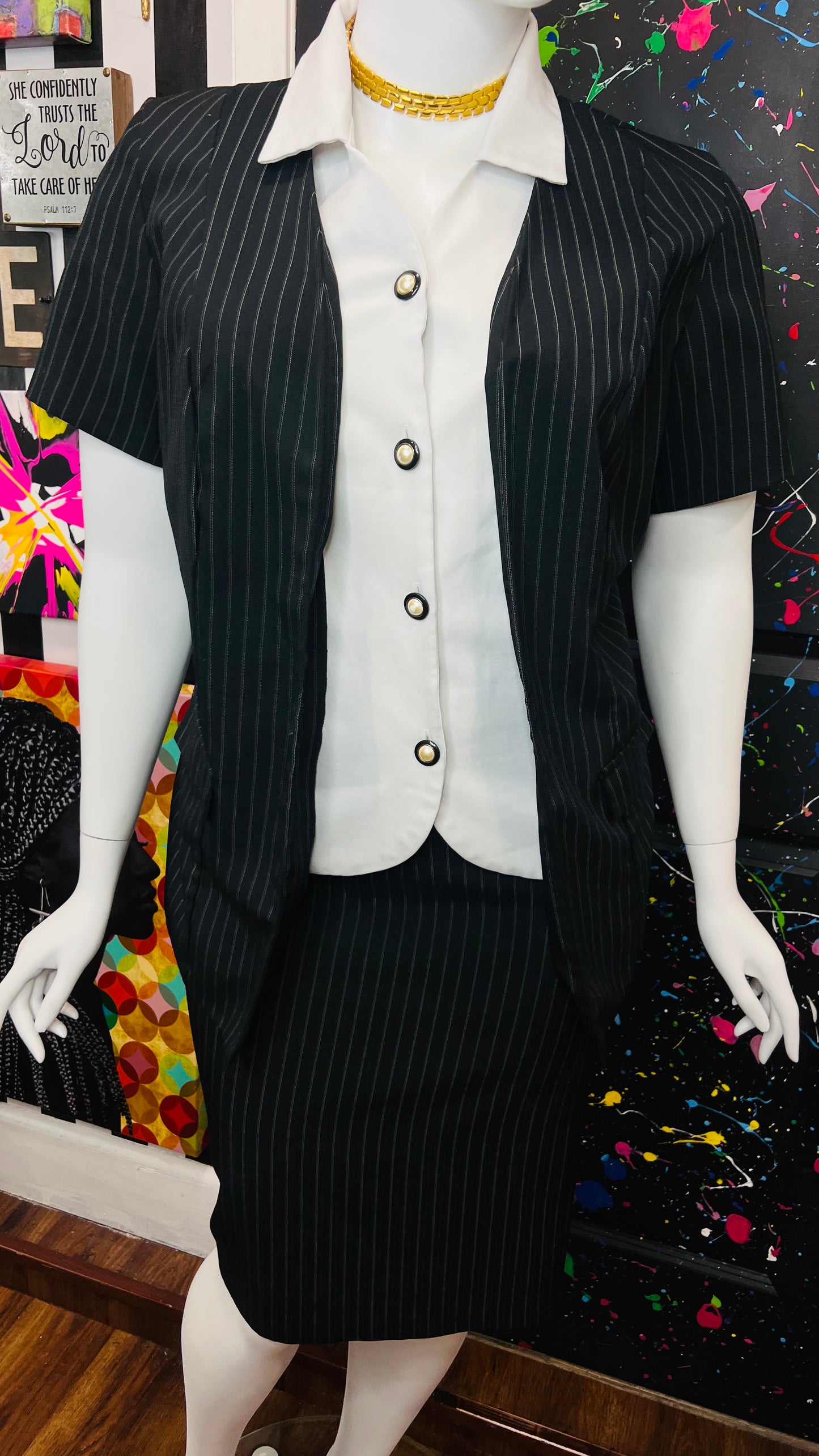 Vintage Black & White Pin Striped Suit (18W)