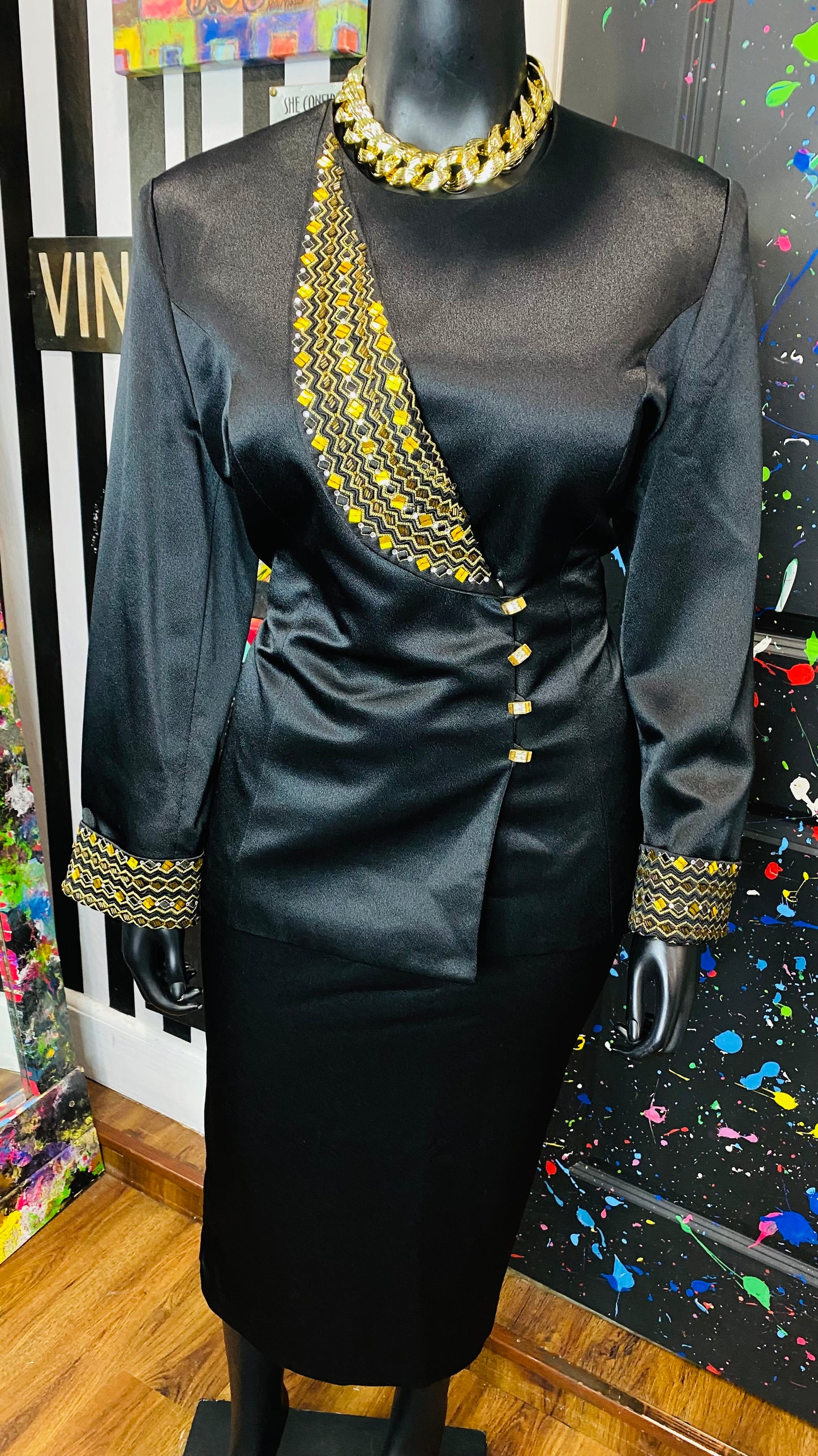 Vintage Couture Black & Gold Skirt Suit (20)