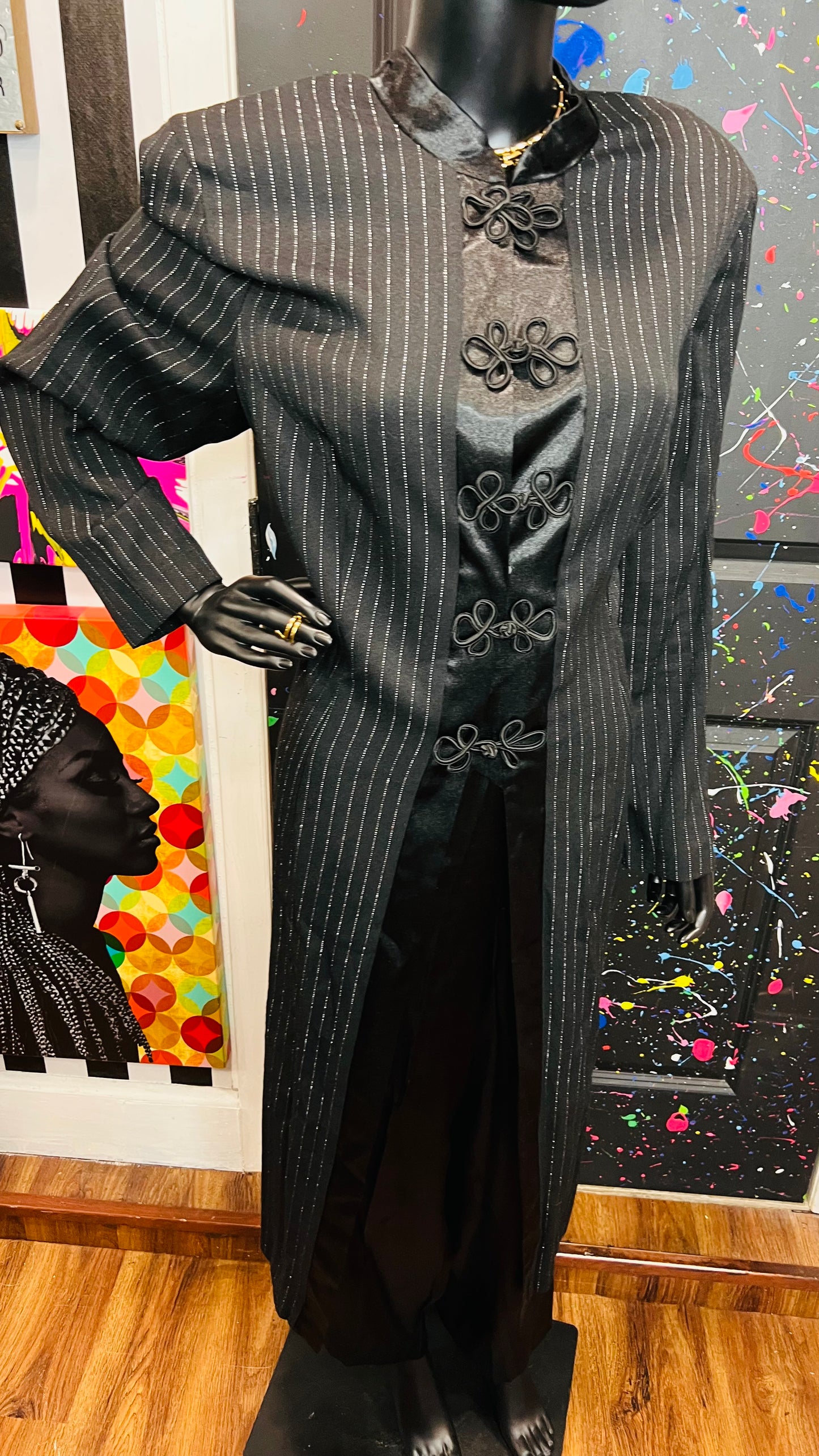 Vintage Black & Silver Pen Striped Pants Suit & Duster (20W)