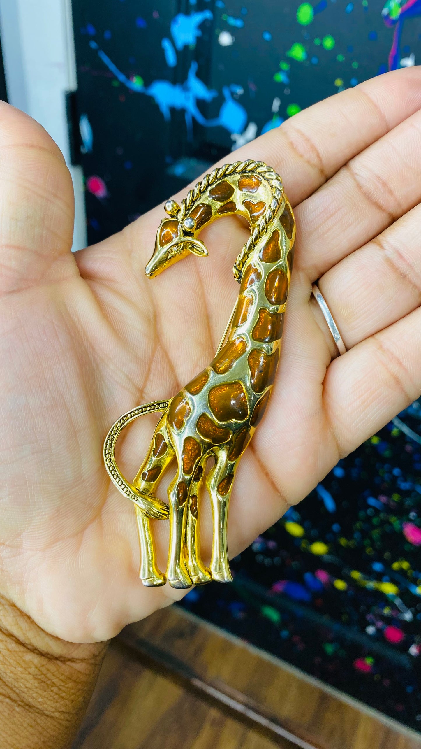 Vintage Giraffe Brooch Pin