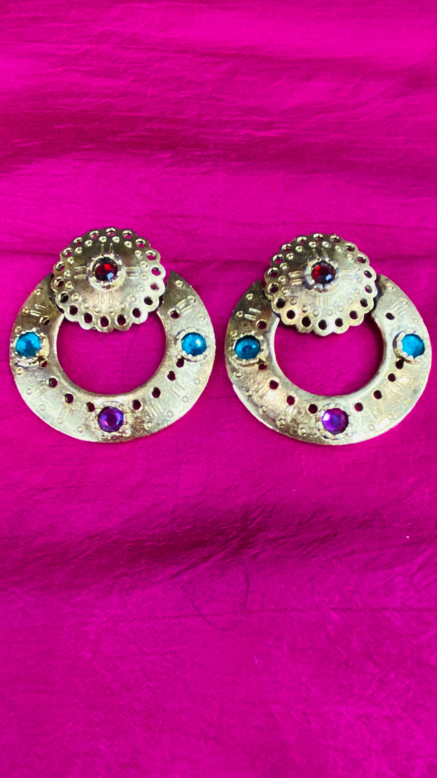 Vintage Melissa Pierced ear earrings