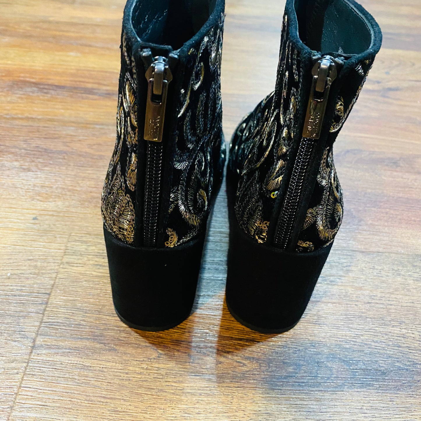 Pipebacari Embellished Velvet Booties