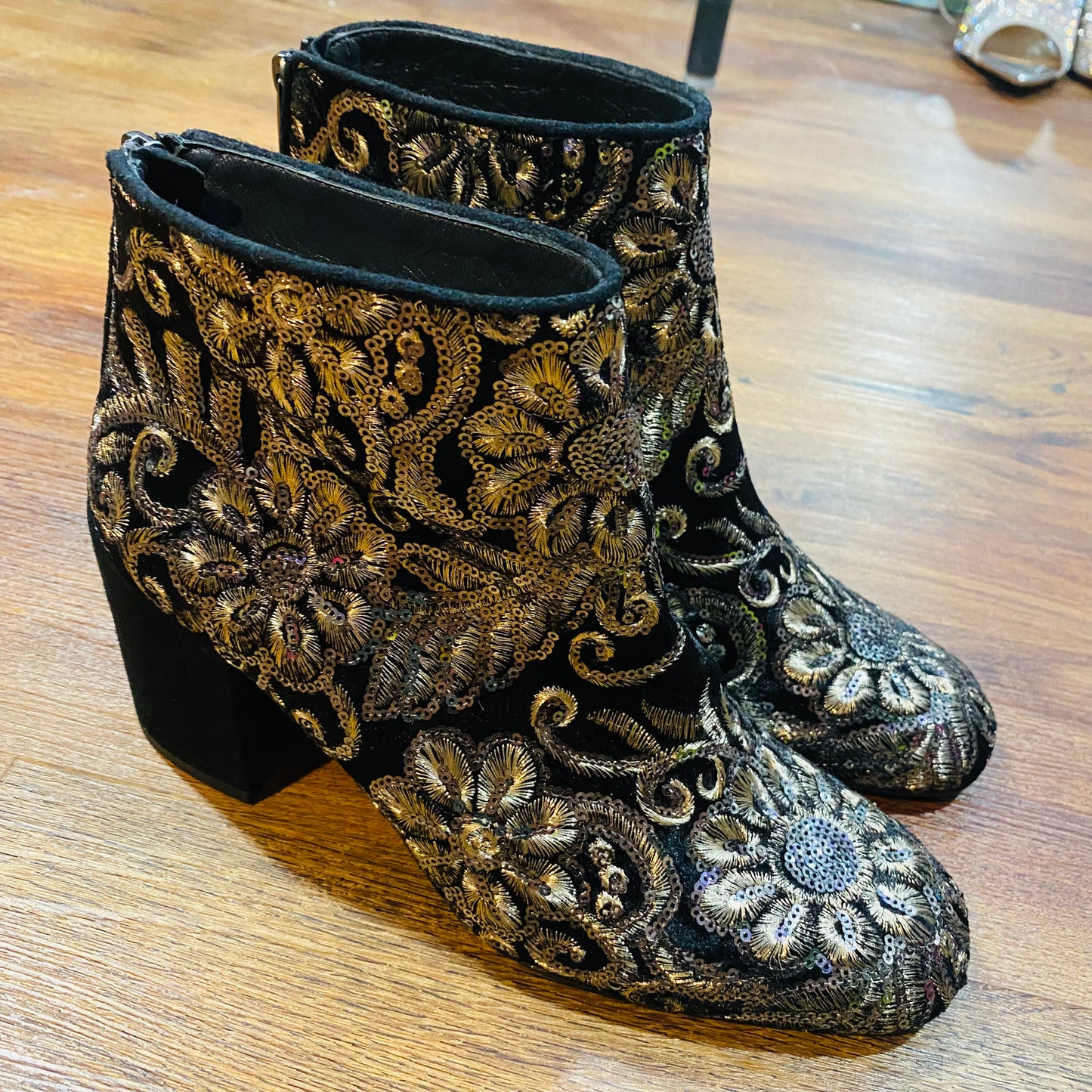 Pipebacari Embellished Velvet Booties